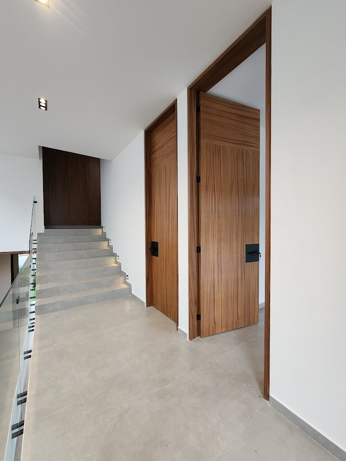 Puertas de madera Guadalajara 4